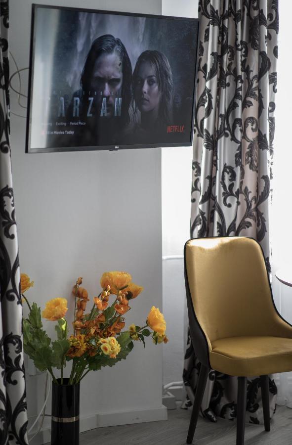 Lion'S Unirii Apartment 부쿠레슈티 외부 사진